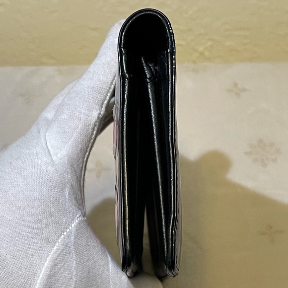 CHANEL make up pallet bifold patent leather wallet - Picture 11 of 16